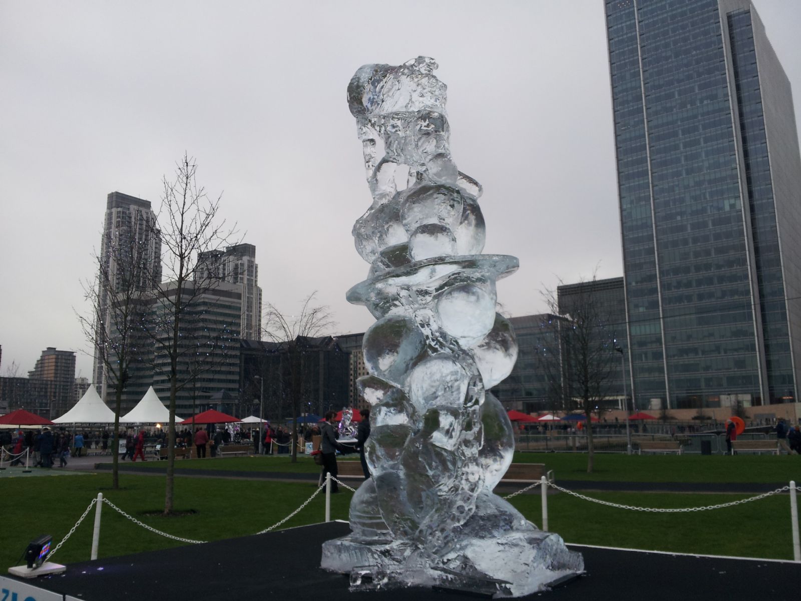 ICE SCULPTING